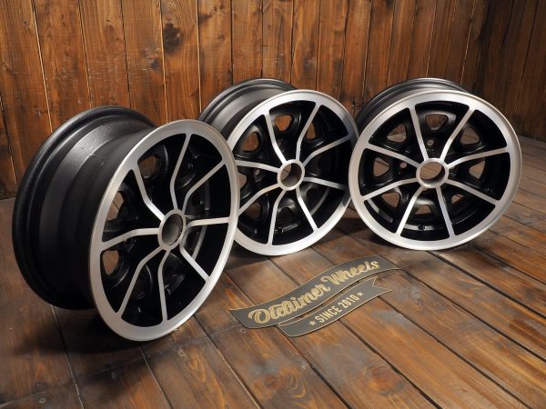 Dunlop D1S Alloys 5.5Jx13 Wheels ET16 4x108 PCD 13" Original Rims for Ford Capri three wheels left side view