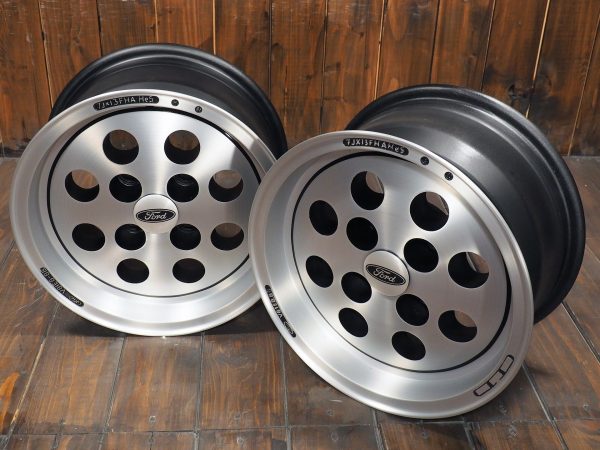 Ford Capri Pepperpot Alloys 7Jx13 Wheels ET05 4×108 PCD 13inch two wheels right side width detail