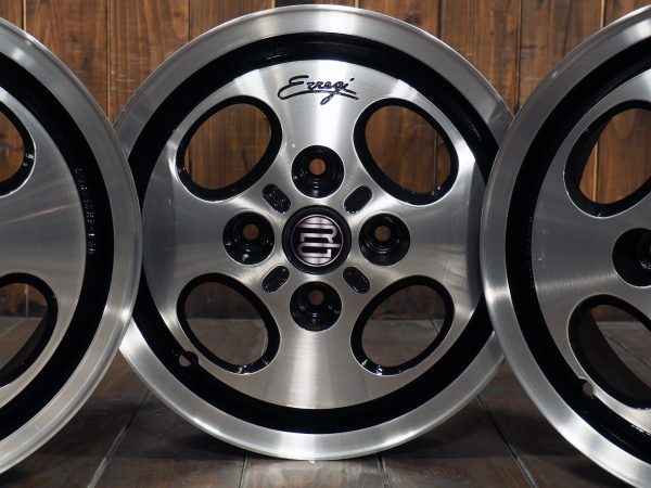 RG Erregi 13 inch Wheels 5.5Jx13 ET38 4×108 three wheels close up