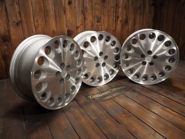 Alfa Romeo Speedline 16 inch Alloy Wheels 5×98 6.5Jx16 ET32 three wheels side view