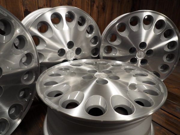 Alfa Romeo Speedline 16 inch Alloy Wheels 5×98 6.5Jx16 ET32 four wheels side detail
