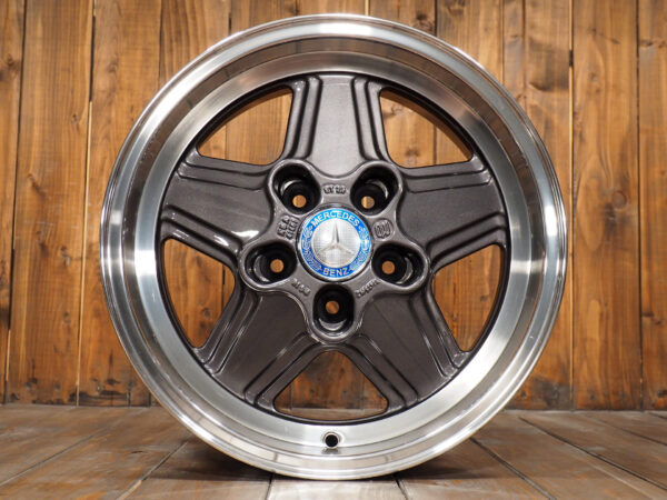 Mercedes Benz 15 inch Alloy Wheels 5x112 7Jx15 ET23 W107 W123 W116 W124 Penta front view