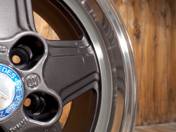 Mercedes Benz 15 inch Alloy Wheels 5x112 7Jx15 ET23 W107 W123 W116 W124 Penta detail photo