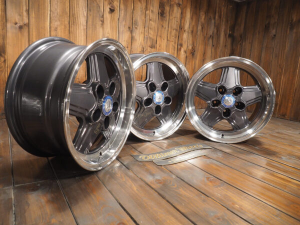 Mercedes Benz 15 inch Alloy Wheels 5x112 7Jx15 ET23 W107 W123 W116 W124 Penta 3 wheels side view
